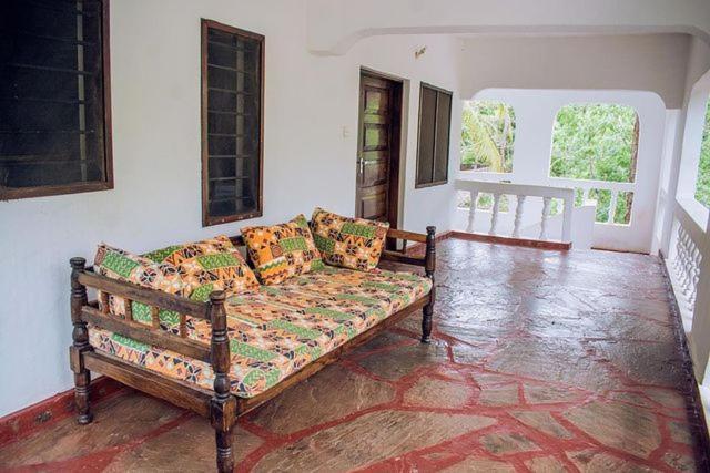 Kijani Cottages Diani Diani Beach Exterior photo
