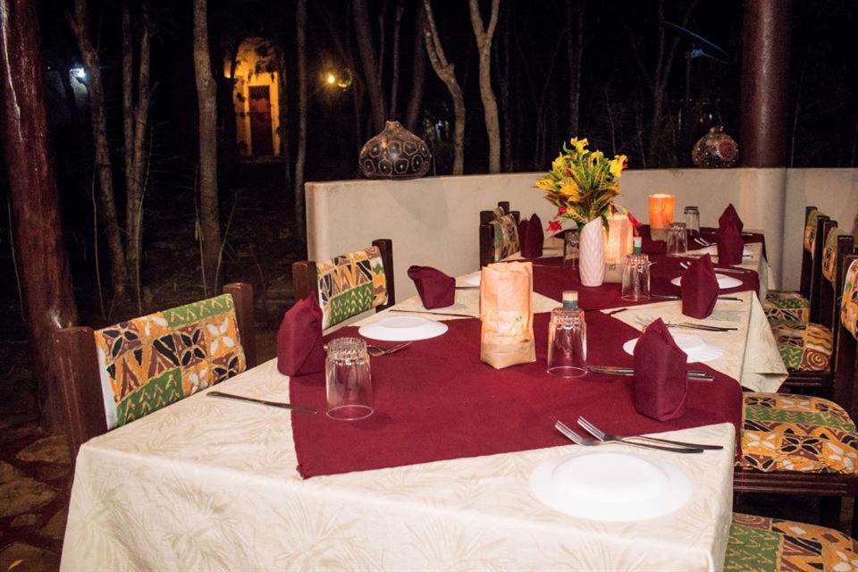 Kijani Cottages Diani Diani Beach Exterior photo